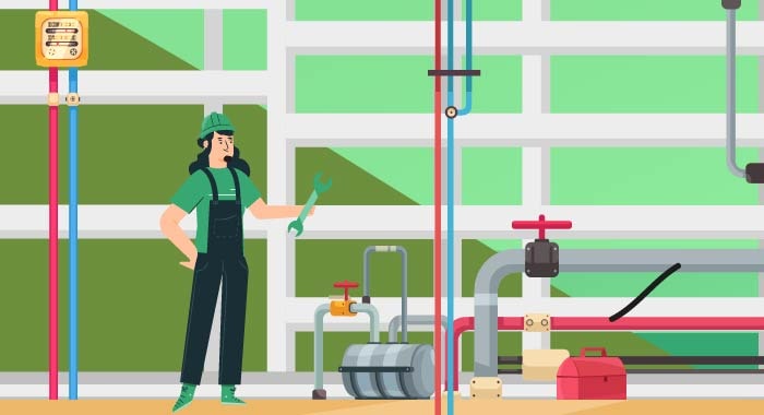 Tuberías y cableado para servicios al interior de una obra gris durante la construcción de una casa