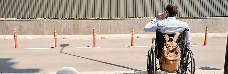 Personas con discapacidad en la calle