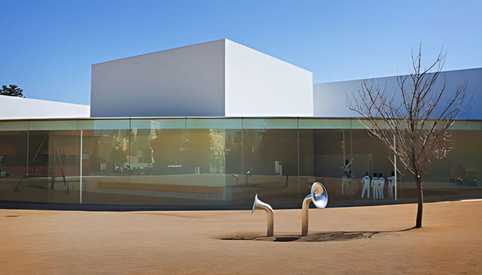 Museo de Arte Contemporáneo del Siglo XXI en Japón, ejemplo de la arquitectura moderna posterior al año 2000