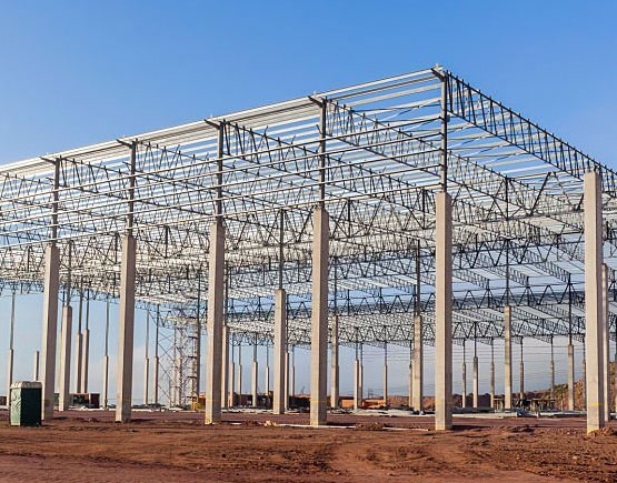 Estructura construida con columnas de acero compuestas