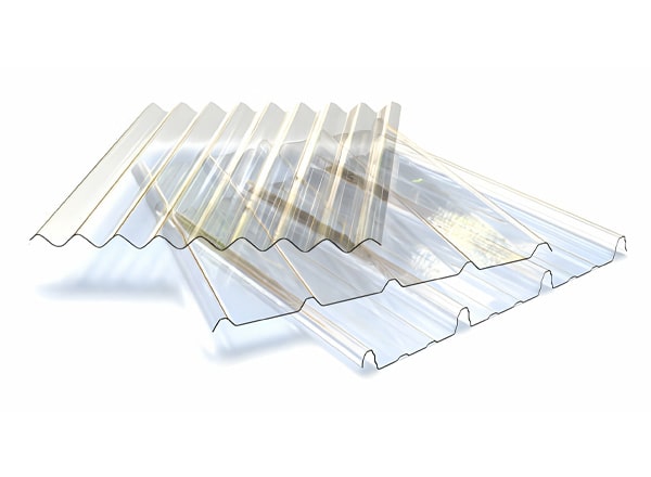 Diferentes muestras de láminas de policarbonato acanalado.