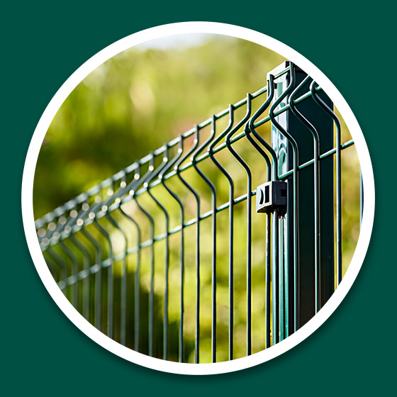 Acercamiento a cerca de reja de acero