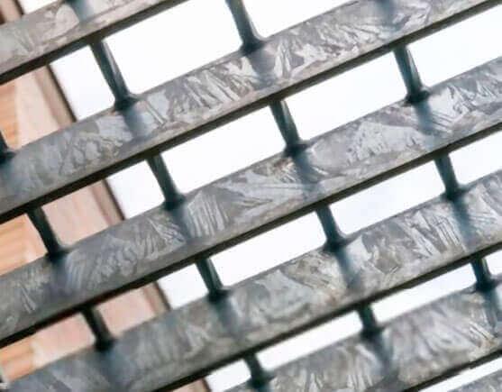 Unión de soleras y varillas por medio del proceso de electroforjado.