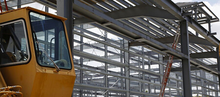 Vigas de acero en una construcción