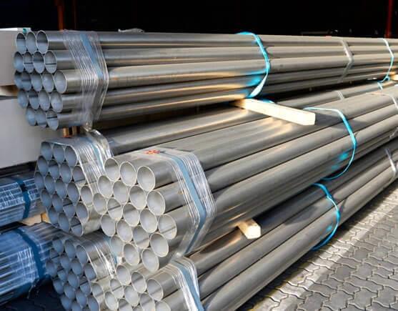 Tubería cédula 40 empaquetados para su comercialización.