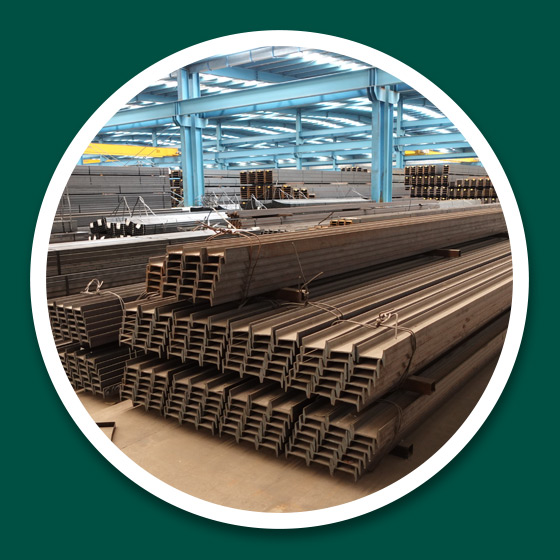 Vigas IPS almacenadas en bodega